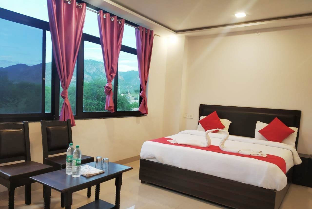 Hotel Sunrise Palace Pushkar – family hotel in Pushkar