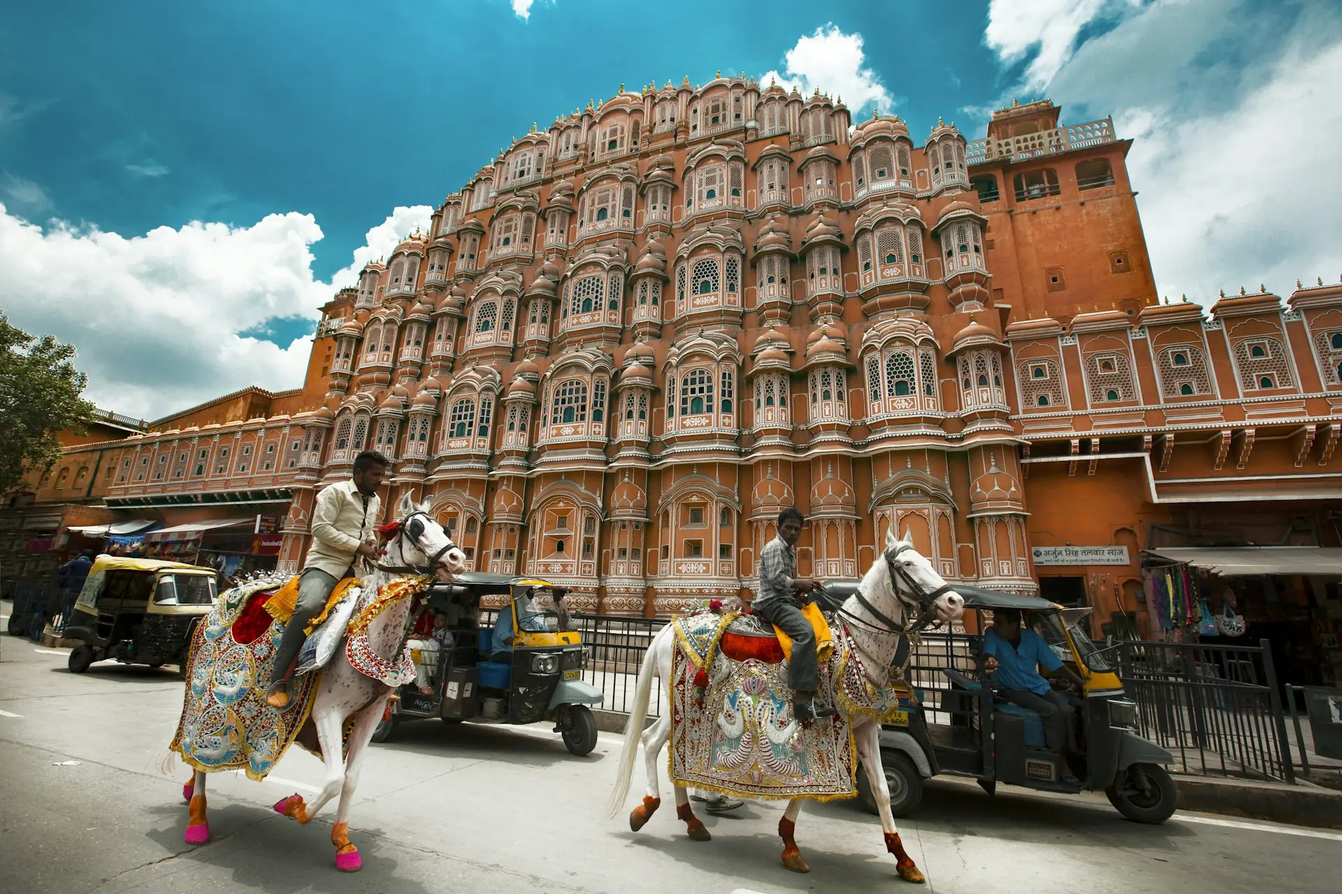 Hawa Mahal, Jaipur – Rajasthan tour packages